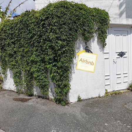 A Quelques Pas Du Moulin Blanc Villa Brest Luaran gambar